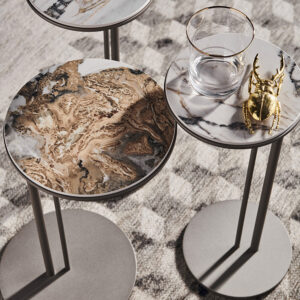 Table basse design haut de gamme Sting Cattelan Italia, plateau céramique Marmi sur base acier embouti, disponible chez D-Style Interior.