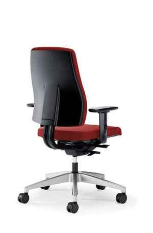 Chaise de bureau haut de gamme Goal 152GM par Interstuhl avec dossier moyen et système synchrone disponible chez D-Style Interior