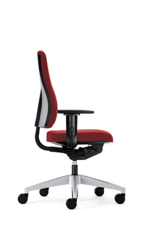 Chaise de bureau haut de gamme Goal 152GM par Interstuhl avec dossier moyen et système synchrone disponible chez D-Style Interior