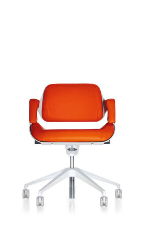 Silver 162S par Interstuhl, une chaise de bureau haut de gamme alliant ergonomie, design primé et fabrication allemande. Disponible chez D-Style Interior.