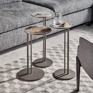 Table basse design haut de gamme Sting Cattelan Italia, plateau céramique Marmi sur base acier embouti, disponible chez D-Style Interior.