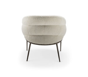 Camilla Lounge Chaise design de Cattelan Italia, une création raffinée aux lignes fluides et enveloppantes. Disponible chez D-Style Interior.