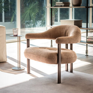 Greta Lounge Fauteuil design de Cattelan Italia, aux lignes enveloppantes et au confort raffiné, alliant élégance et savoir-faire italien. Disponible chez D-Style Interior.