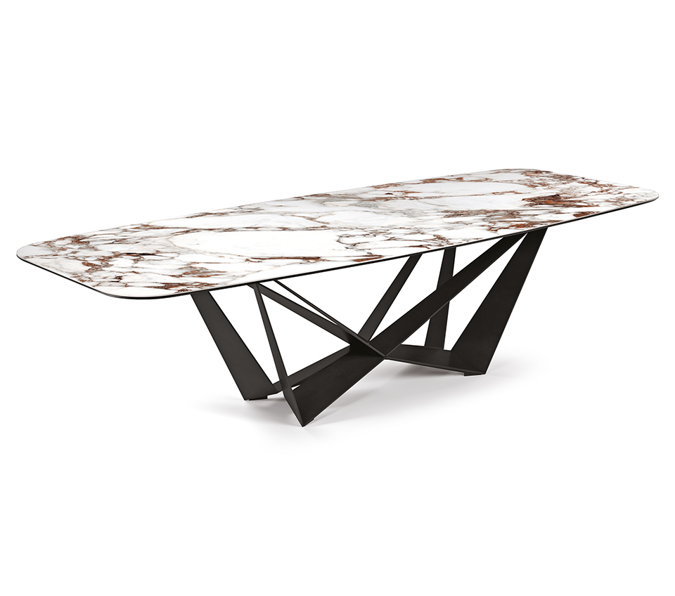 Skorpio Keramik table de Cattelan Italia, un modèle emblématique au plateau en céramique et base sculpturale en acier. Disponible chez D-Style Interior.