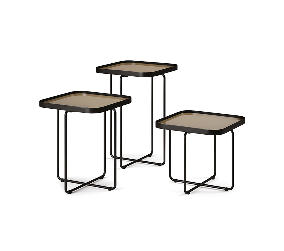 Table basse design haut de gamme Benny par Cattelan Italia, plateau verre miroir bronze carré avec pieds en X, disponible chez D-Style Interior.