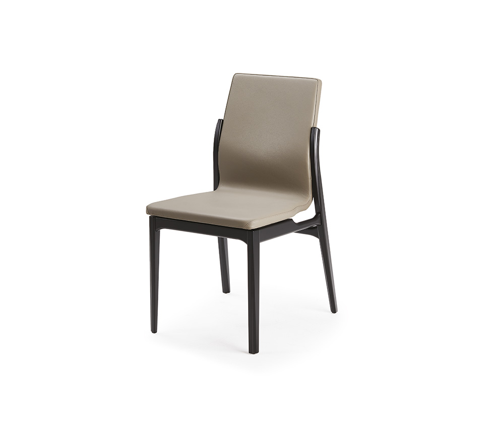 Ginevra Chaise design de Cattelan Italia, alliant élégance naturelle, confort et savoir-faire italien. Disponible chez D-Style Interior.
