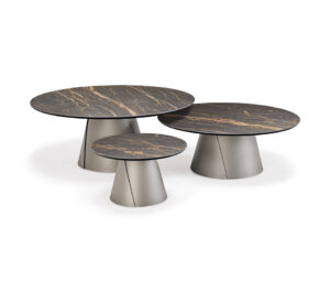 Table basse design haut de gamme Albert Keramik par Cattelan Italia, plateau céramique Marmi avec base conique métallique, disponible chez D-Style Interior.