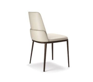 Belinda ML Chaise design de Cattelan Italia, design enveloppant, structure en acier laqué et assise rembourrée au confort supérieur. Disponible chez D-Style Interior.