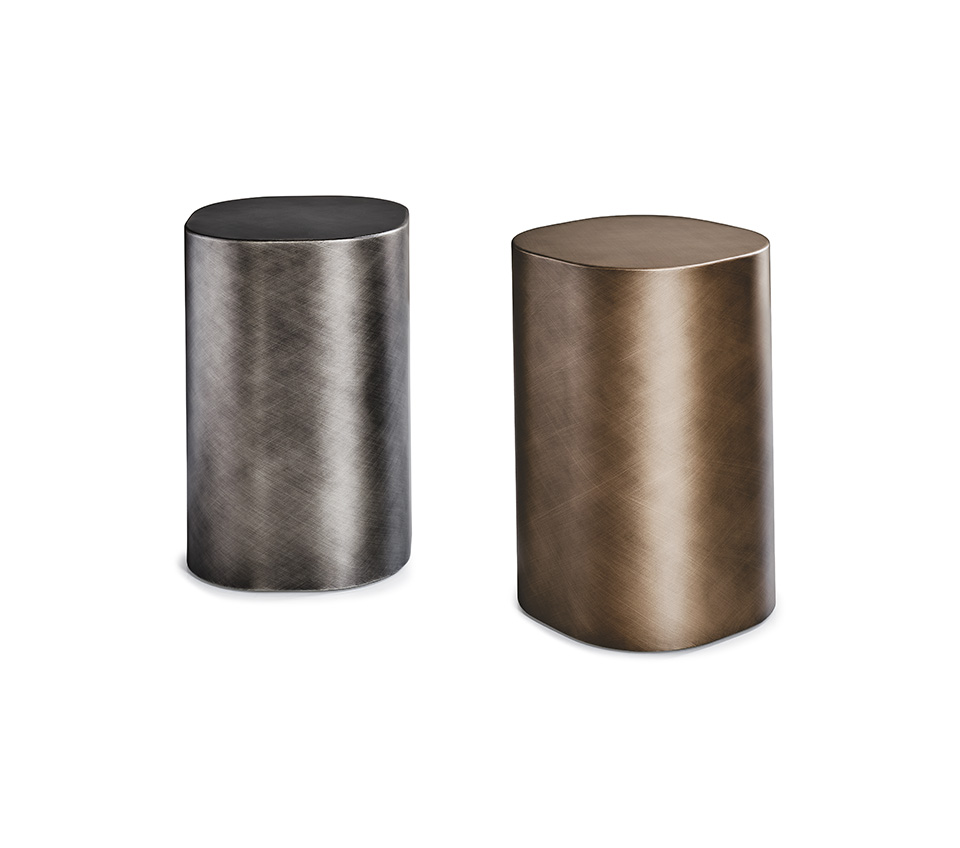 Table basse design haut de gamme Pancho par Cattelan Italia, acier Brushed aux formes minérales, disponible chez D-Style Interior.