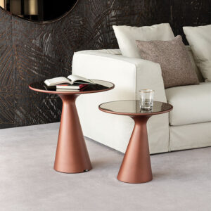Table basse design haut de gamme Peyote par Cattelan Italia, plateau verre et base polyuréthane, design Piero De Longhi, disponible chez D-Style Interior.