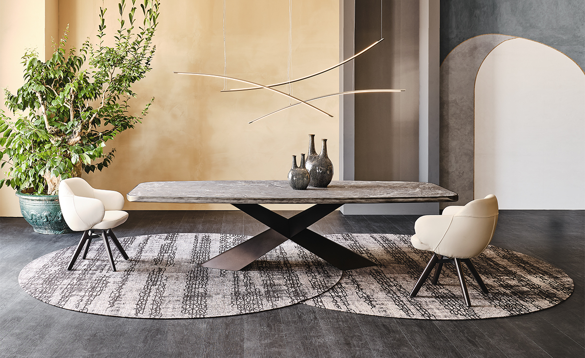Tyron Keramik Premium, table design Cattelan Italia avec plateau en céramique Marmi et base en acier laqué. Élégance italienne et finitions artisanales. Disponible chez D-Style Interior.