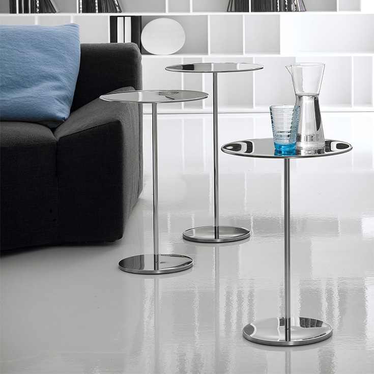Table basse design haut de gamme Gliss par Cattelan Italia, table basse ronde acier inoxydable et chromé avec plateau verre, disponible chez D-Style Interior.