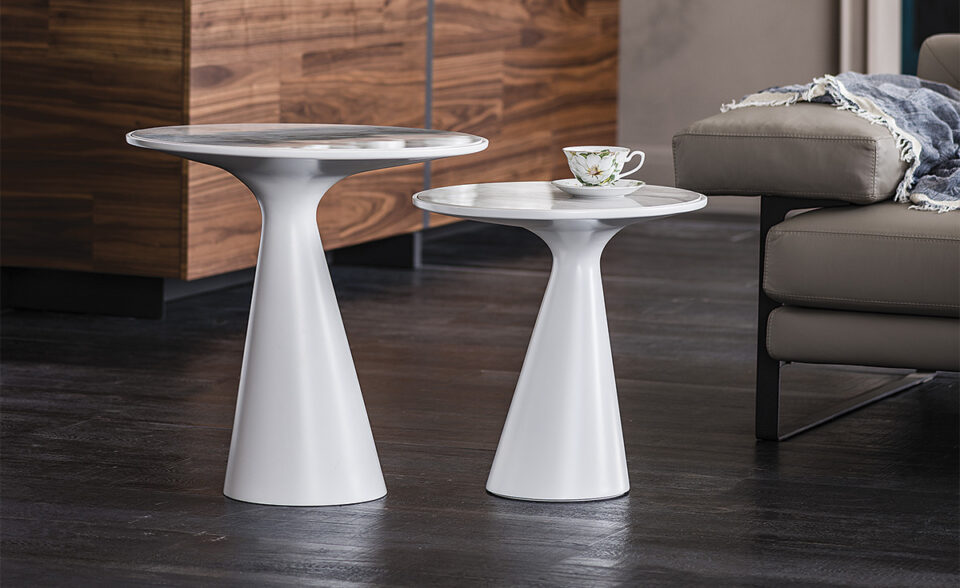 Table basse design haut de gamme Peyote Keramik par Cattelan Italia, plateau céramique Marmi et base polyuréthane, disponible chez D-Style Interior.