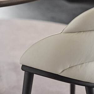 Camilla Chaise design haut de gamme de Cattelan Italia, une création italienne d’exception aux lignes fluides et confortables. Disponible chez D-Style Interior.