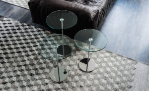 Table basse design haut de gamme Gliss par Cattelan Italia, table basse ronde acier inoxydable et chromé avec plateau verre, disponible chez D-Style Interior.