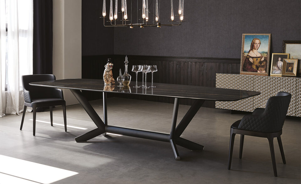 Planer Keramik table design haut de gamme en céramique et acier laqué, symbole d’élégance et de savoir-faire italien. Disponible chez D-Style Interior.