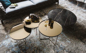 Table basse design haut de gamme Billy par Cattelan Italia, plateau verre miroir bronze avec structure métallique, disponible chez D-Style Interior.