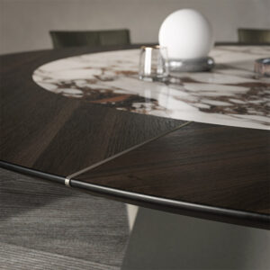 Senator Ker-Wood Round table de Cattelan Italia allie bois noble et céramique précieuse dans une forme circulaire sculpturale. Élégance italienne et raffinement contemporain. Disponible chez D-Style Interior.