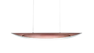ALA LAMPADA Suspension design en acier incurvé finition cuivre foncé avec intérieur feuille d’or, design Reflex Angelo, disponible chez D-Style Interior