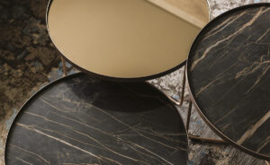 Table basse design haut de gamme Billy Keramik par Cattelan Italia, plateau céramique Marmi avec structure métallique, disponible chez D-Style Interior.