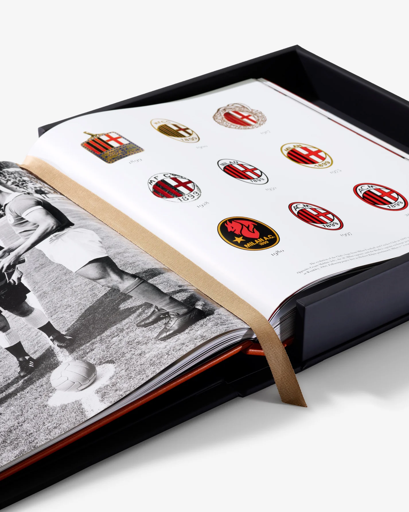 Livre design haut de gamme AC Milan (Ultimate) par Assouline, édition collector en cuir, disponible chez D-Style Interior.