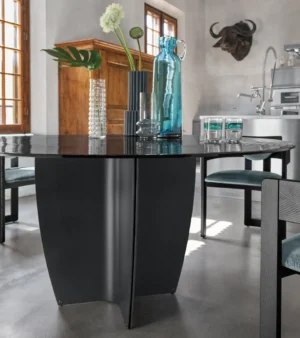 Table à manger design haut de gamme Gambler par Arketipo, plateau circulaire rayé design Lorenzo Remedi, disponible chez D-Style Interior