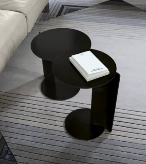Table basse design haut de gamme Joystick Arketipo par Mauro Lipparini, structure métallique minimaliste, disponible chez D-Style Interior.