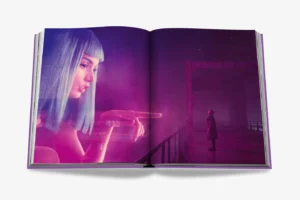 Livre design haut de gamme Metaverse Dream par Assouline, édition Classics en couverture soie métallique, disponible chez D-Style Interior.
