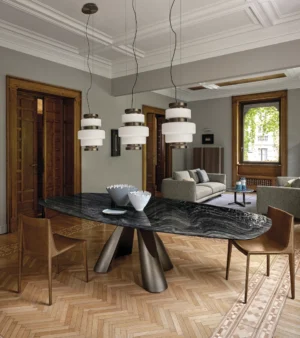 Table à manger design haut de gamme Prince par Arketipo, design sculptural de Giuseppe Viganò, disponible chez D-Style Interior