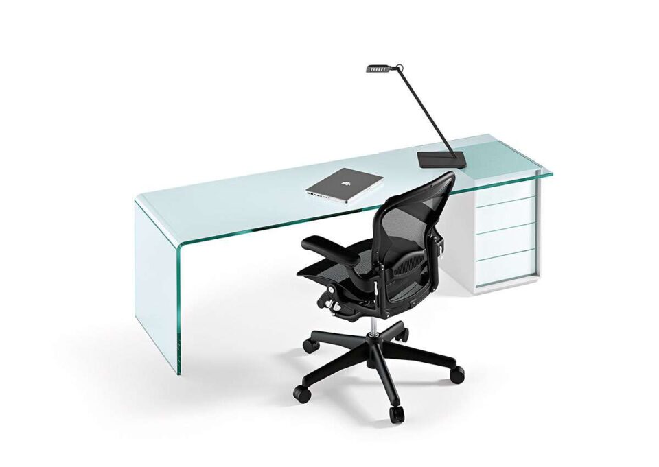 Rialto L | Bureau design FIAM Italia en verre cintré 15 mm avec tiroirs en bois laqué ou cuir, disponible sur mesure chez D-Style Interior