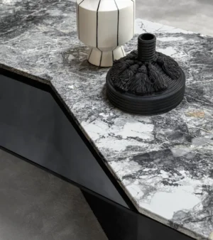 Roswell – Table basse design en marbre et verre Arketipo par Mauro Lipparini