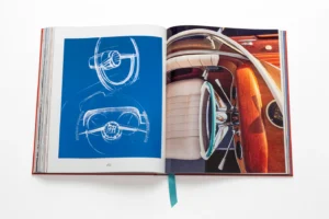Livre design haut de gamme Riva Aquarama Special Edition par Assouline, édition bois verni sous écrin, disponible chez D-Style Interior.