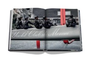 Livre design haut de gamme Yacht Club De Monaco par Assouline, édition Classics, disponible chez D-Style Interior.