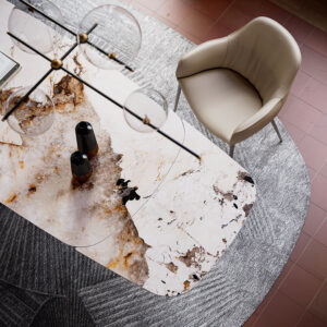 Tyron Keramik Drive table extensible design par Cattelan Italia avec plateau en céramique Marmi et base en acier laqué. Disponible chez D-Style Interior.