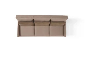 Alice canapé d’Amura Lab associe design raffiné, lignes aériennes et confort exceptionnel pour un intérieur élégant et intemporel. Disponible chez D-Style Interior.