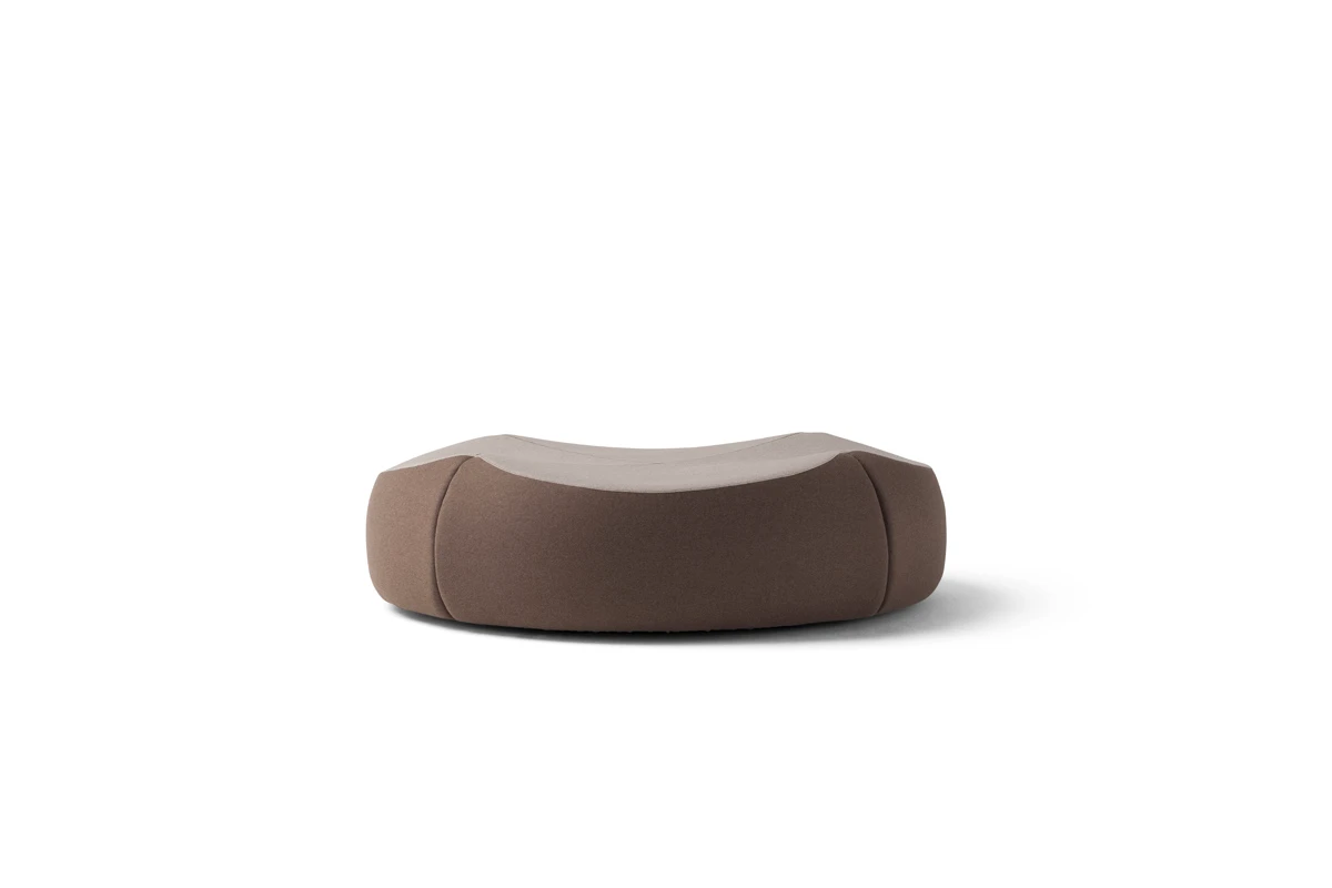 Panis d’Amura Lab associe douceur, équilibre et savoir-faire italien dans un design raffiné et contemporain. Disponible chez D-Style Interior.