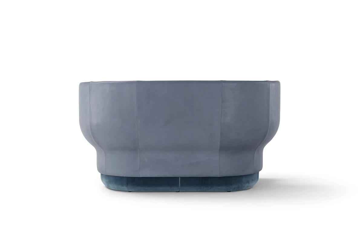 Wazaa Canapé design haut de gamme signé Stefano Bigi pour Amura Lab, Wazaa allie confort, modularité et charme rétro pour un intérieur unique et plein de personnalité. Disponible chez D-Style Interior.