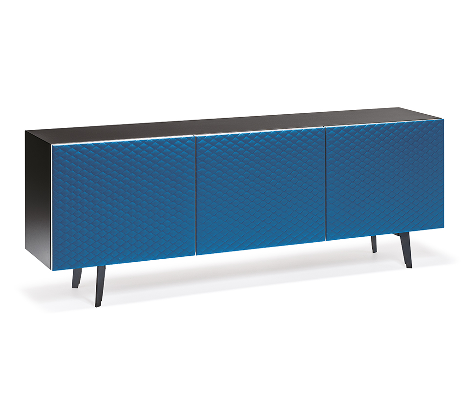 Buffet design haut de gamme Absolut par Cattelan Italia, capitonnage cuir matelassé avec structure laquée, disponible chez D-Style Interior