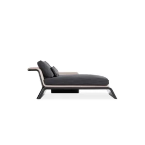 Galloway | Chaise longue design Bentley Home en cuir ou tissu, structure en bois courbé, finitions luxueuses et design fluide, disponible chez D-Style Interior