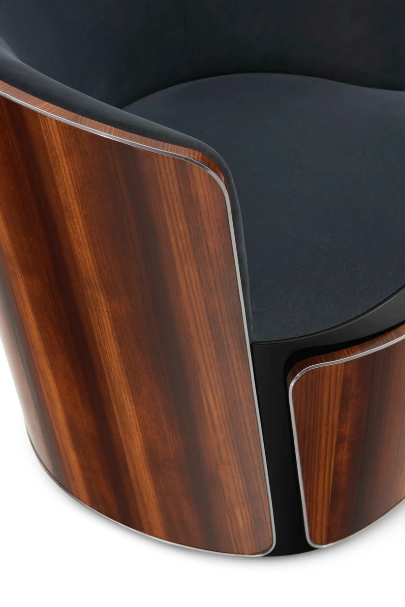 Mere | Fauteuil de bureau design Bentley Home en cuir ou tissu, structure en bois courbé, finitions luxe, disponible chez D-Style Interior