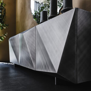 Buffet design haut de gamme Kayak par Cattelan Italia, design sculptural avec finitions brossées Bronze ou Gris, disponible chez D-Style Interior