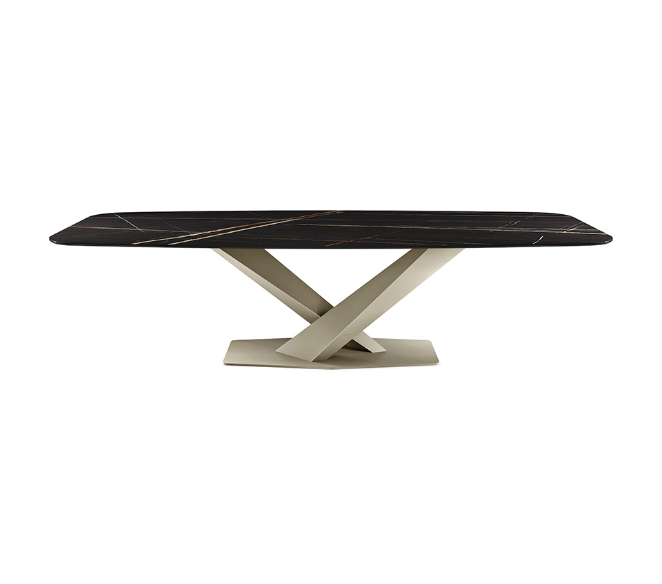 Stratos Keramik table de Cattelan Italia, une table design en céramique et acier. Élégance, durabilité et finitions italiennes d’exception. Disponible chez D-Style Interior.