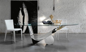 Valentinox table de Cattelan Italia, un chef-d’œuvre en verre, marbre et acier inoxydable. Élégance italienne disponible chez D-Style Interior.