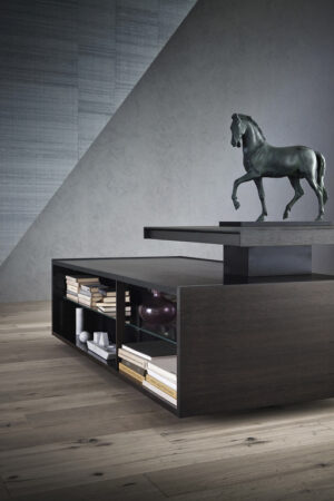 Jobs | Bureau design haut de gamme Poltrona Frau par Rodolfo Dordoni, design italien haut de gamme en cuir Pelle Frau® et bois de rouvre, disponible chez D-Style Interior