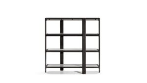 Bibliothèque design haut de gamme DUO par Poltrona Frau, structure frêne massif avec étagères modulables et finitions bronze fumé, disponible chez D-Style Interior