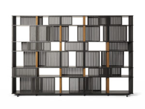Bibliothèque design Lloyd par Poltrona Frau, système à géométrie variable avec grilles coulissantes, disponible chez D-Style Interior
