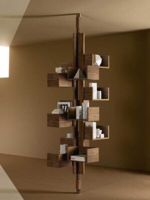 Bibliothèque design haut de gamme Albero par Poltrona Frau, structure noyer massif rotative 360°, disponible chez D-Style Interior