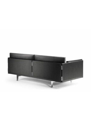 Canapé design haut de gamme Clayton par Poltrona Frau, structure sangles cuir tressées main avec piqûres X, disponible chez D-Style Interior