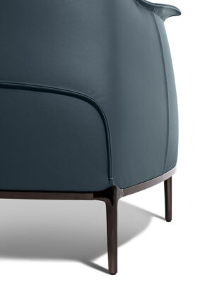 Archibald Canapé Poltrona Frau : canapé design haut de gamme deux places signé Jean-Marie Massaud. Structure acier, cuir Pelle Frau®. D-Style Interior.