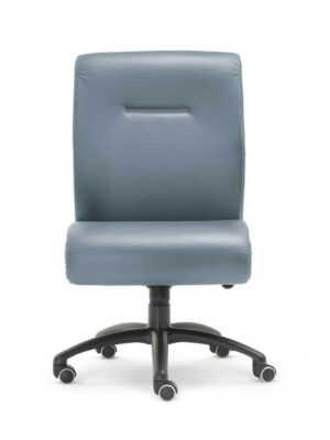 Forum Fauteuil de bureau Poltrona Frau en cuir ivoire - Collection sièges professionnels design